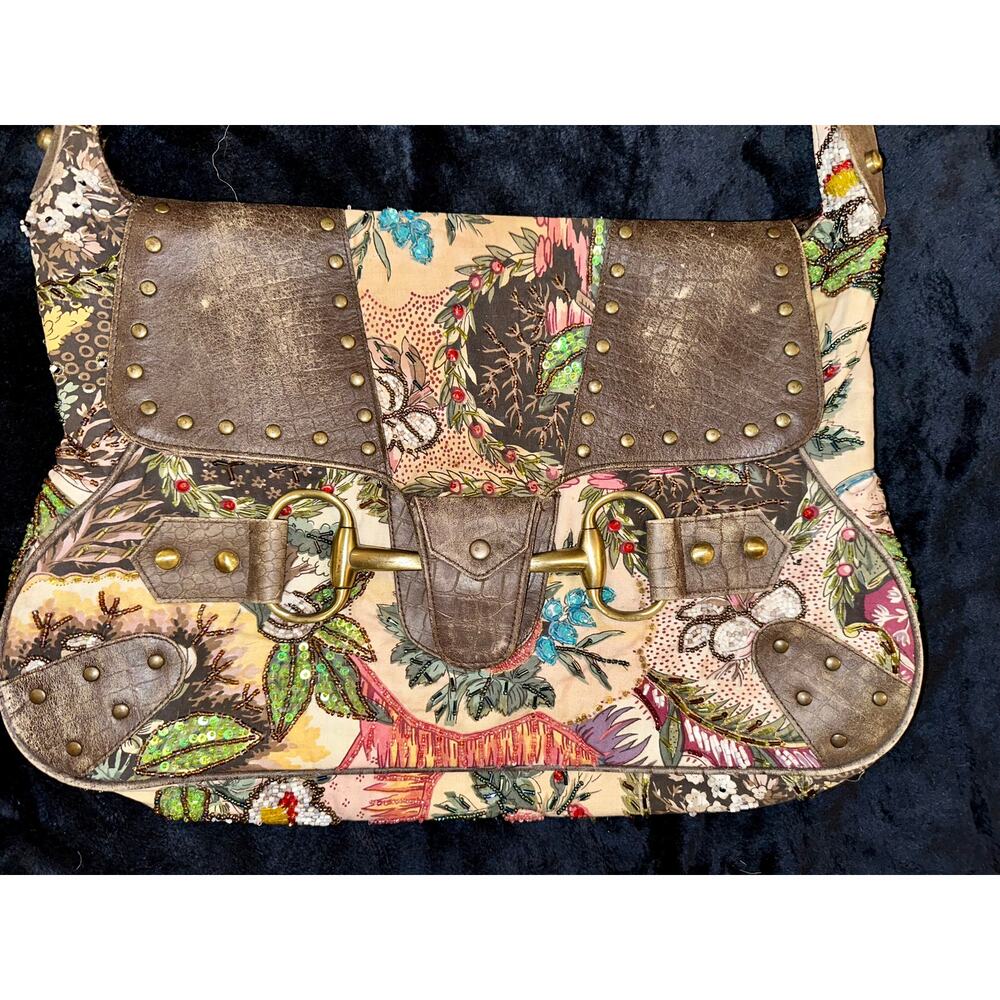 VINTAGE CHRISTIANA LARGE BOHO BEADED LEATHER HORSEBIT MESSENGER SADDLE BAG